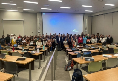Great to see such a huge crowd of medical students from the University of Missouri Kansas City School of Medicine to hear ASB patient educator Ian.